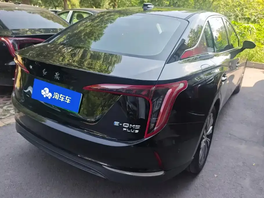 Hongqi E-QM5 — фото 8