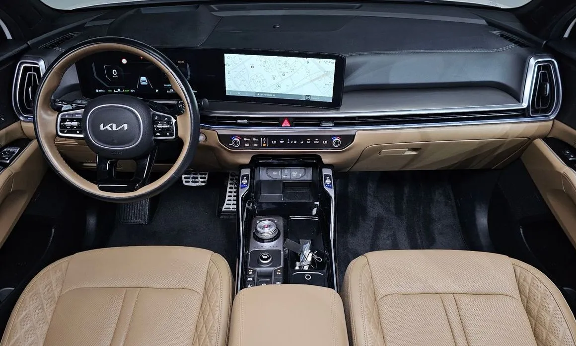 Kia Sorento — фото 10