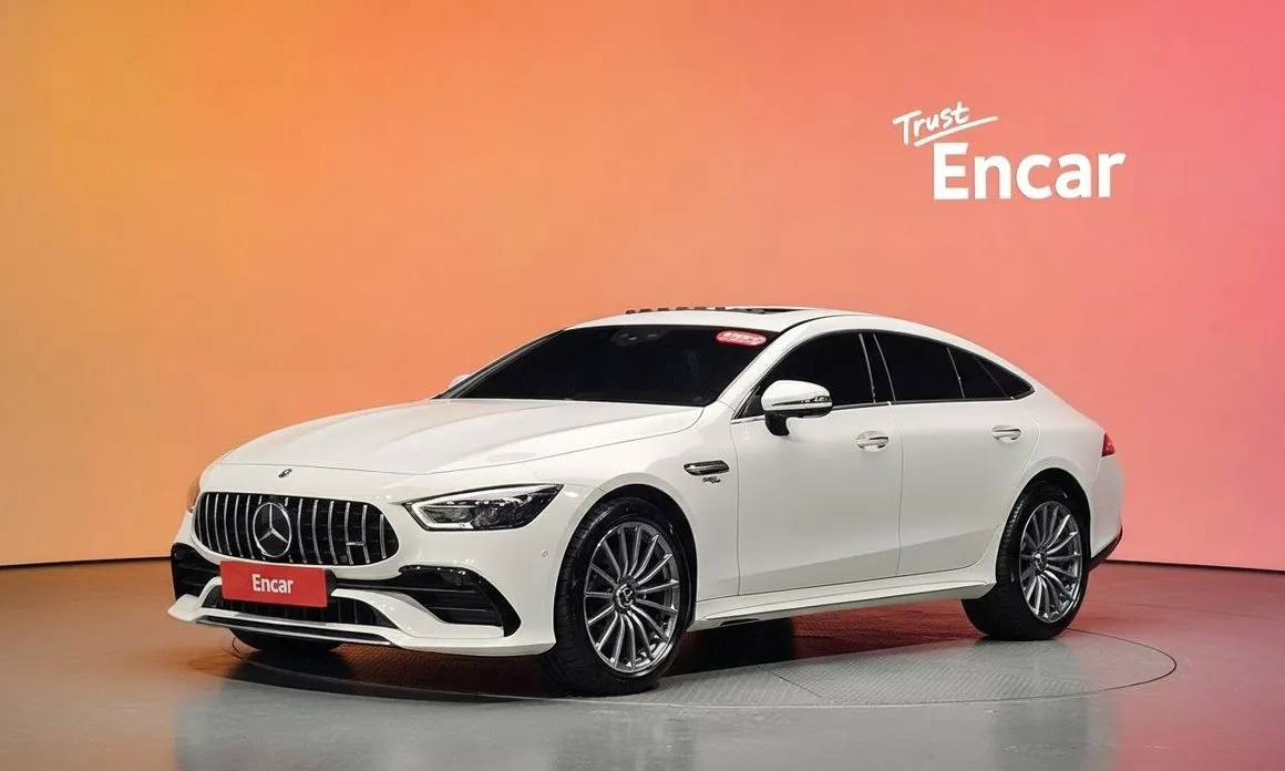 Mercedes-Benz AMG GT — фото 1