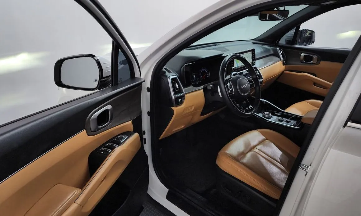 Kia Sorento — фото 4