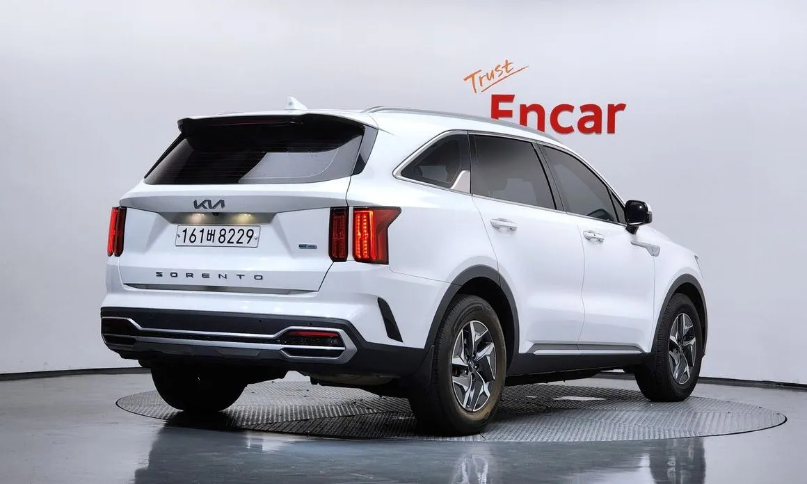 Kia Sorento — фото 3