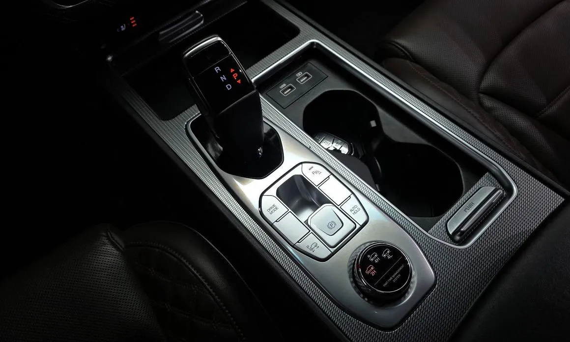 KG Mobility (Ssangyong) Rexton — фото 4