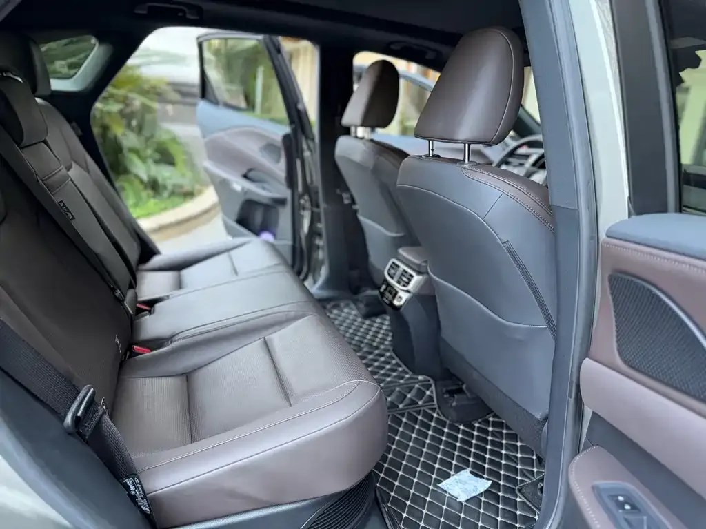Lexus RX New Energy — фото 6