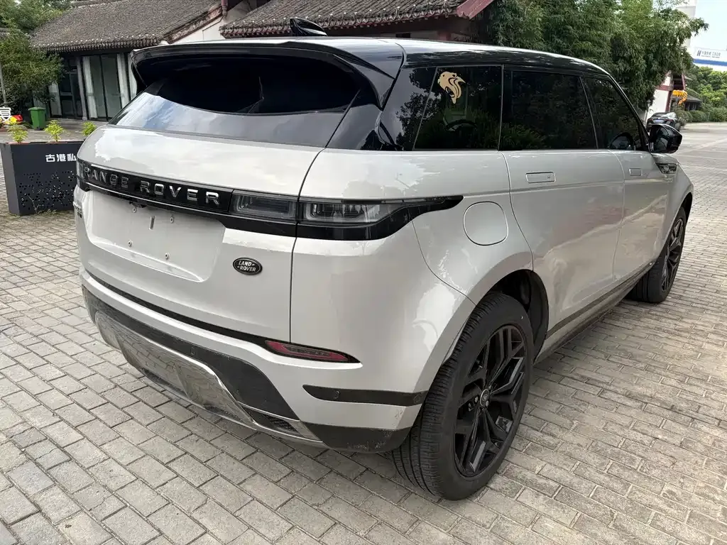 Land Rover Evoque PHEV — фото 4