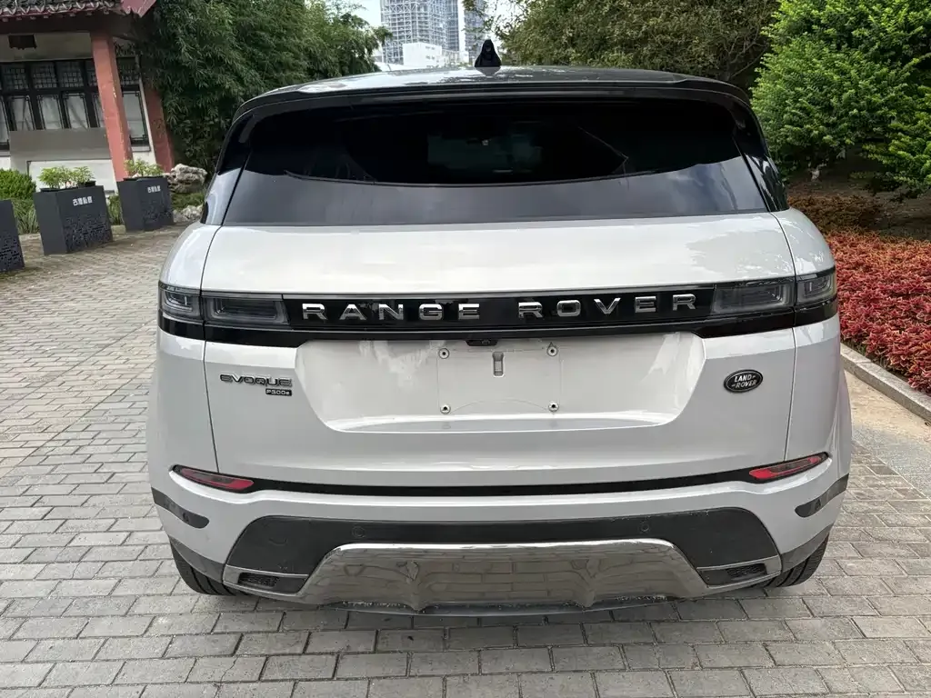 Land Rover Evoque PHEV — фото 3