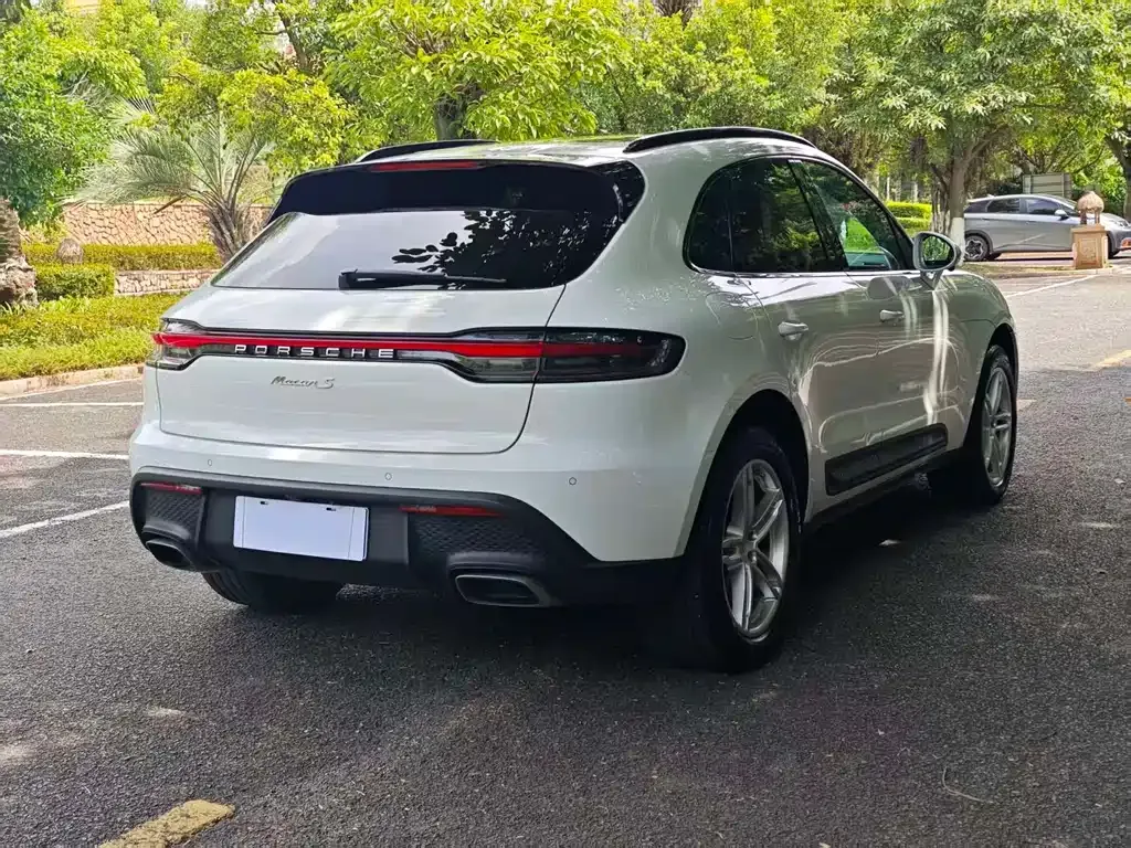 Porsche Macan — фото 9