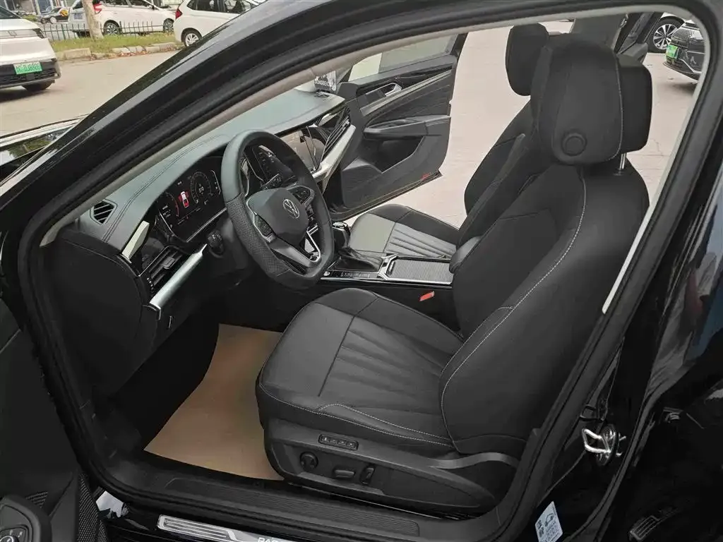 Volkswagen Passat — фото 3