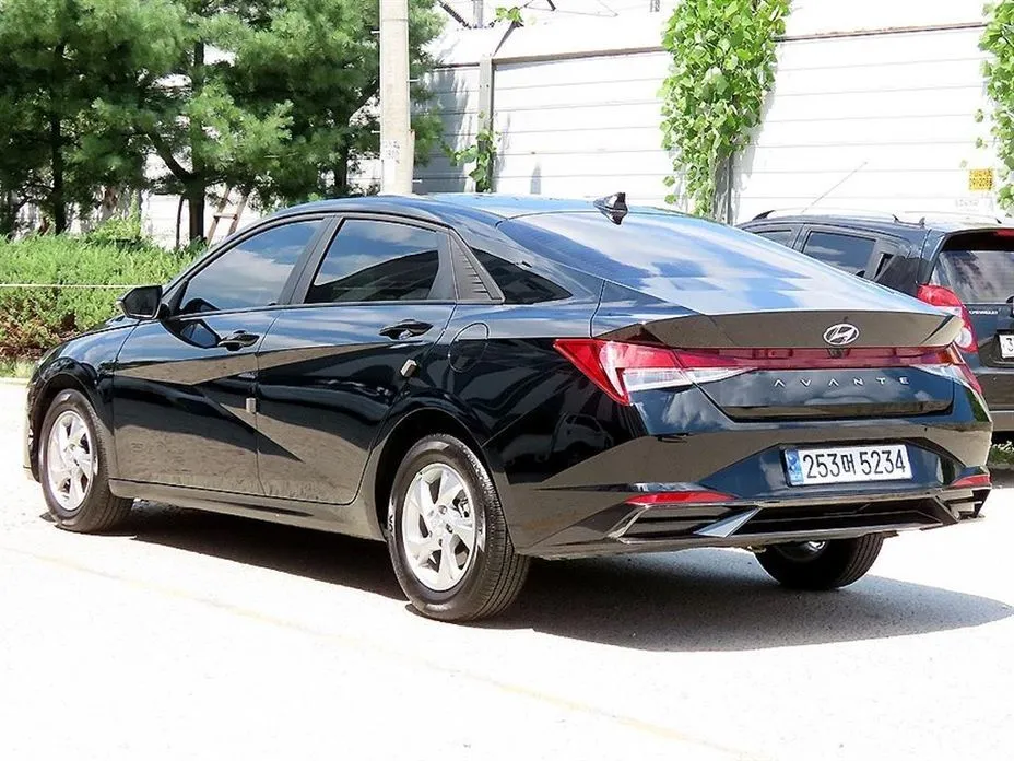 Hyundai AVANTE — фото 7