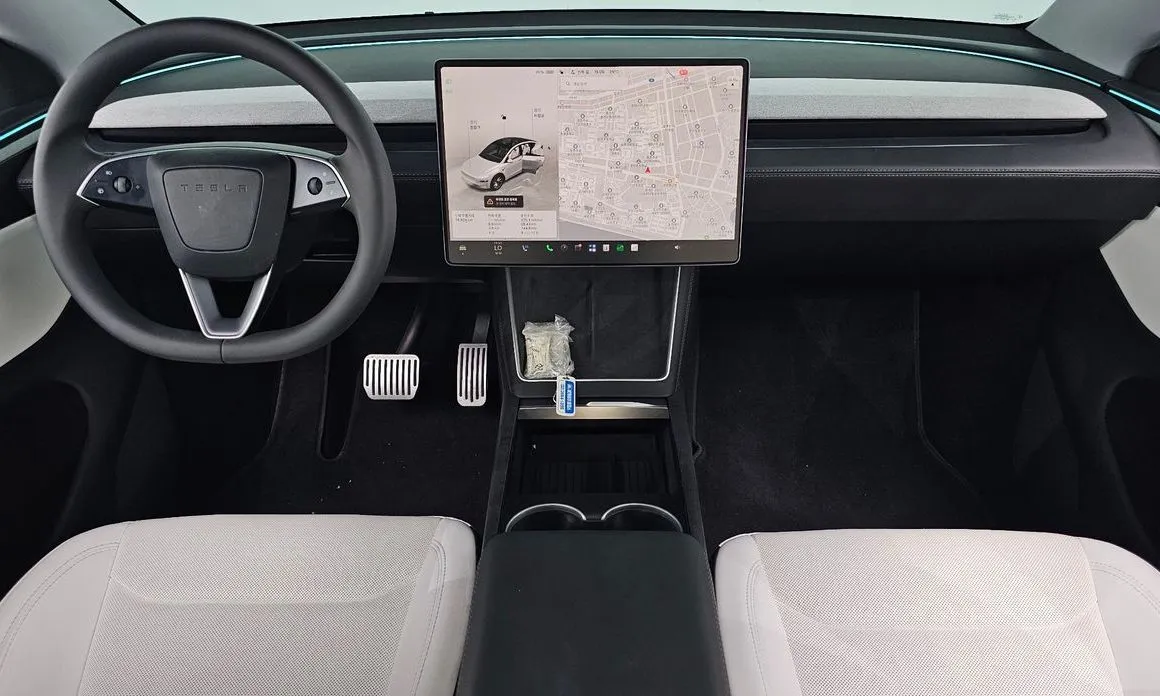 Tesla Model Y — фото 8