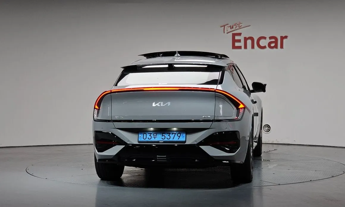 Kia EV6 — фото 3