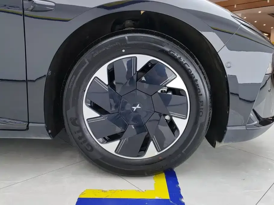 XPeng P7+ — фото 5