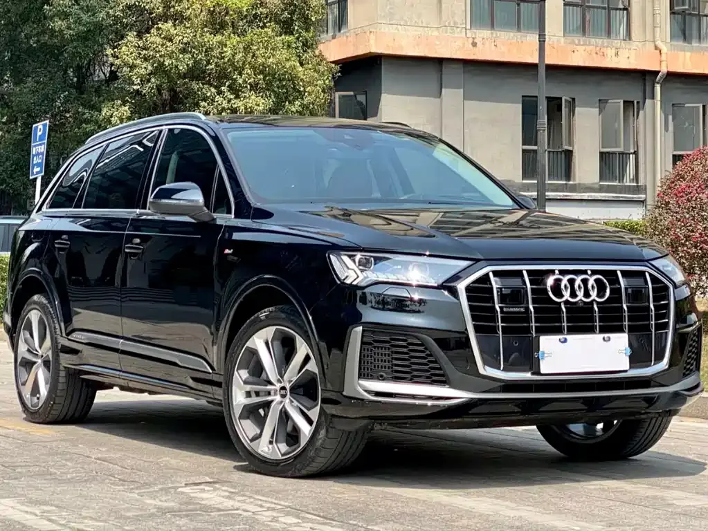 Audi Q7 — фото 6
