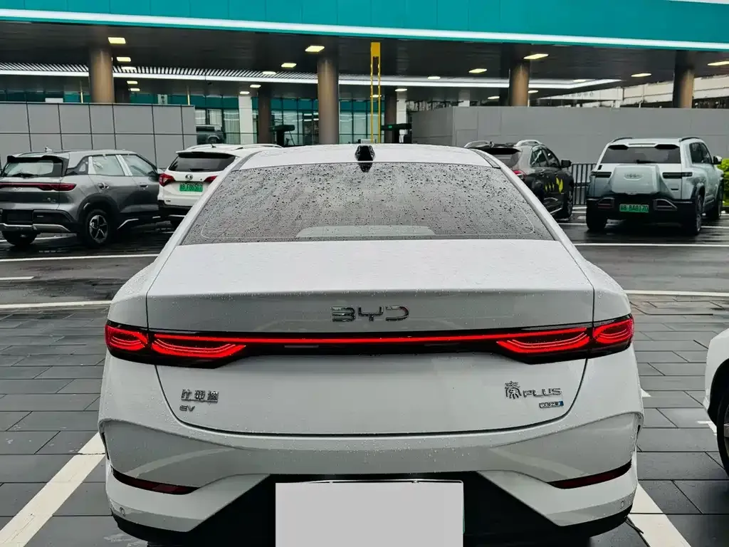 BYD Qin PLUS — фото 3