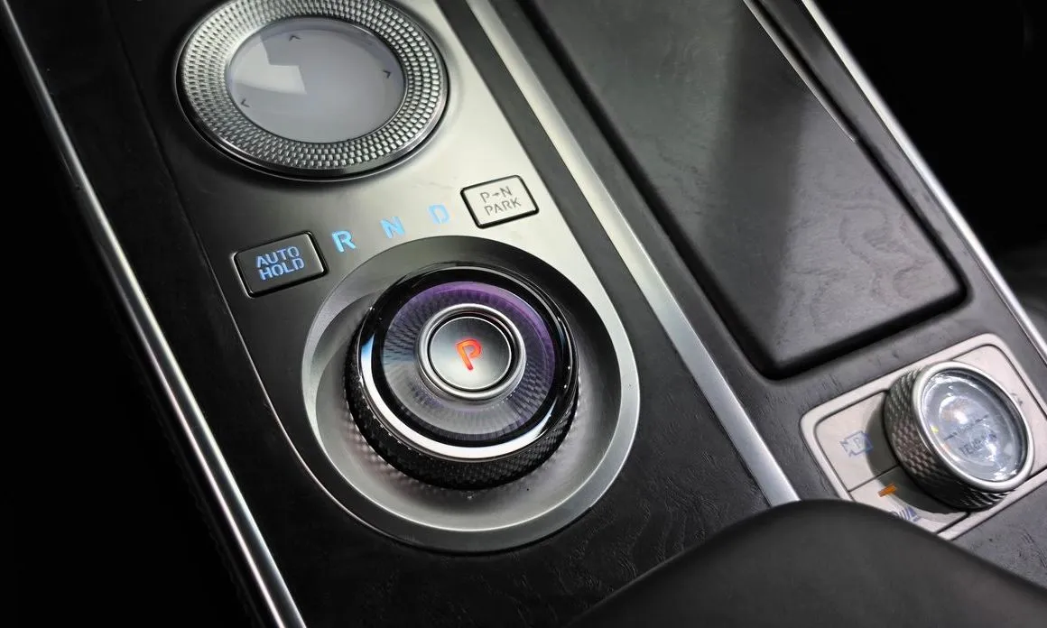 Genesis GV80 — фото 9
