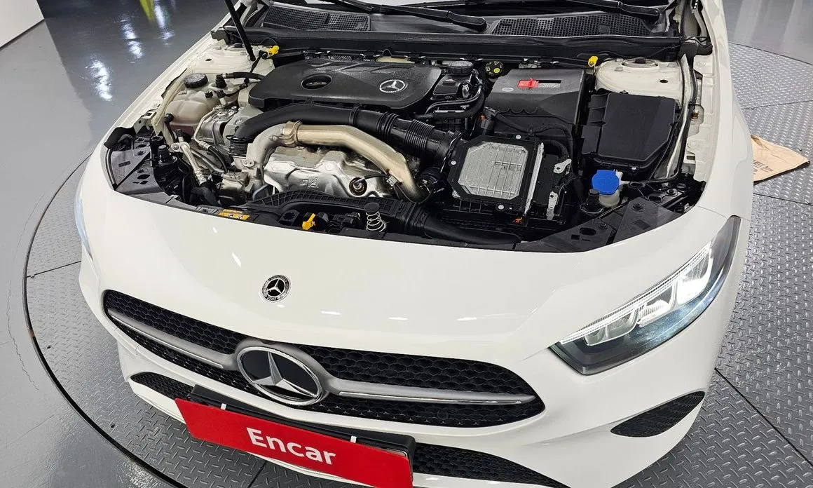 Mercedes-Benz A-Class — фото 10