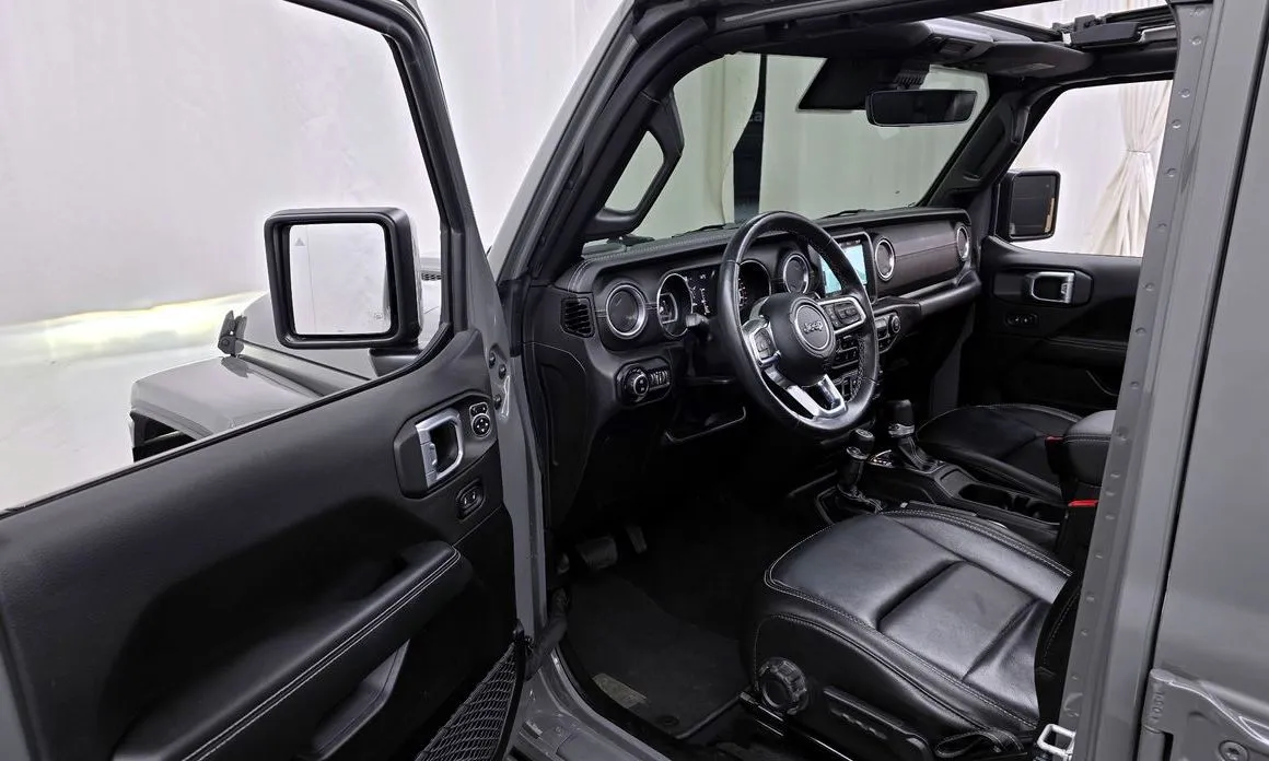 Jeep Wrangler — фото 3