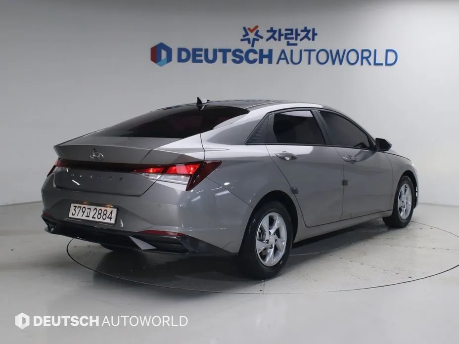 Hyundai AVANTE — фото 2