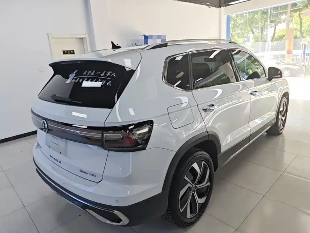 Volkswagen Tharu — фото 8