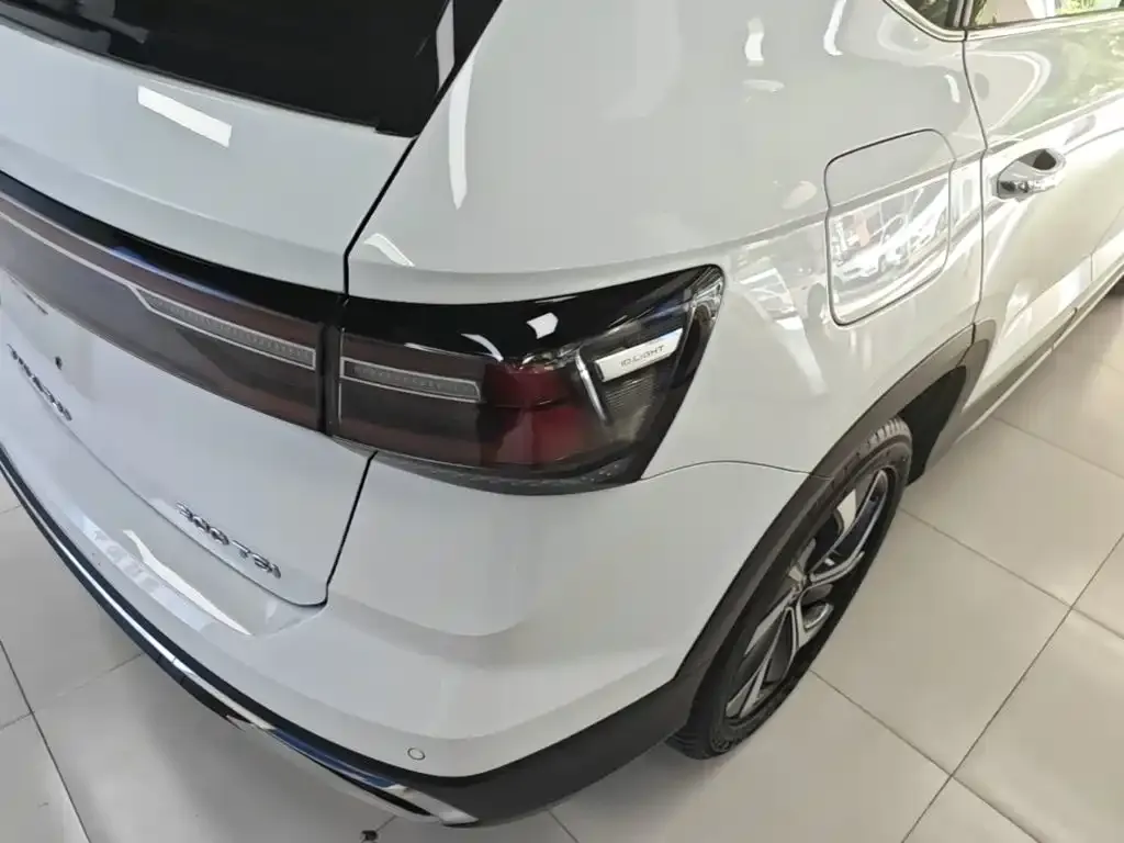 Volkswagen Tharu — фото 3