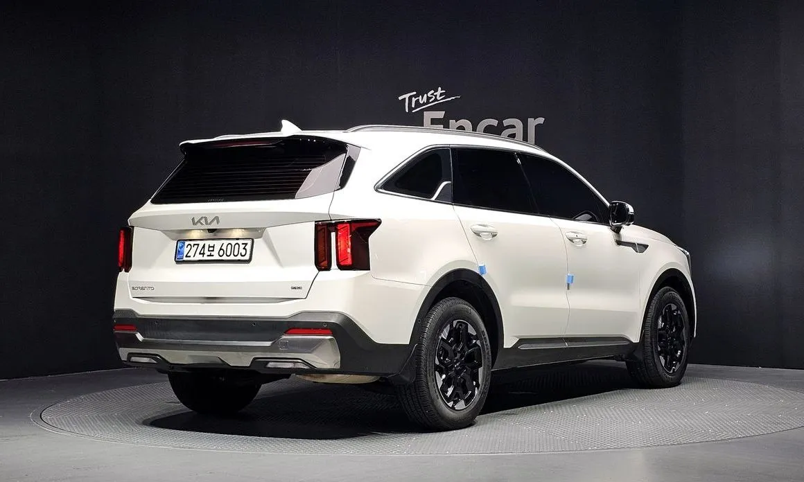 Kia Sorento — фото 4