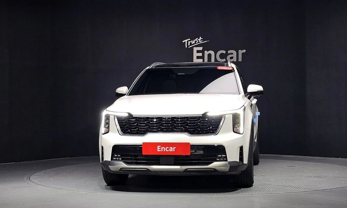 Kia Sorento — фото 6