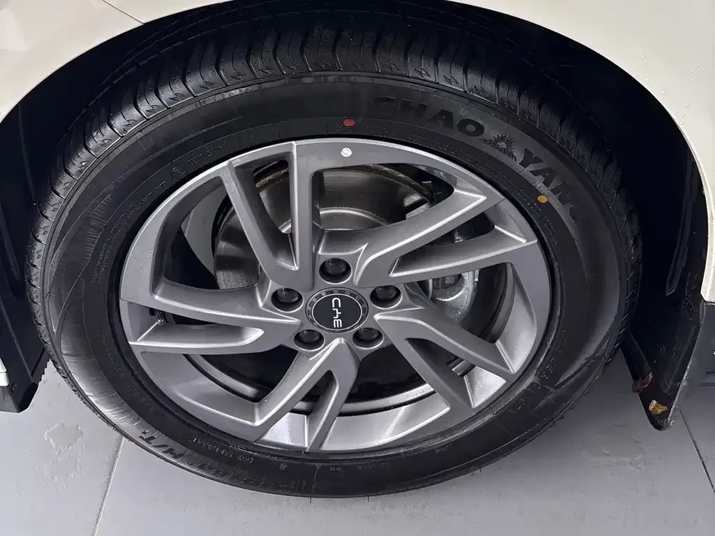 BYD Seal 06 — фото 10