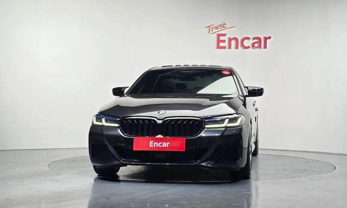 BMW 5-Series — фото 4