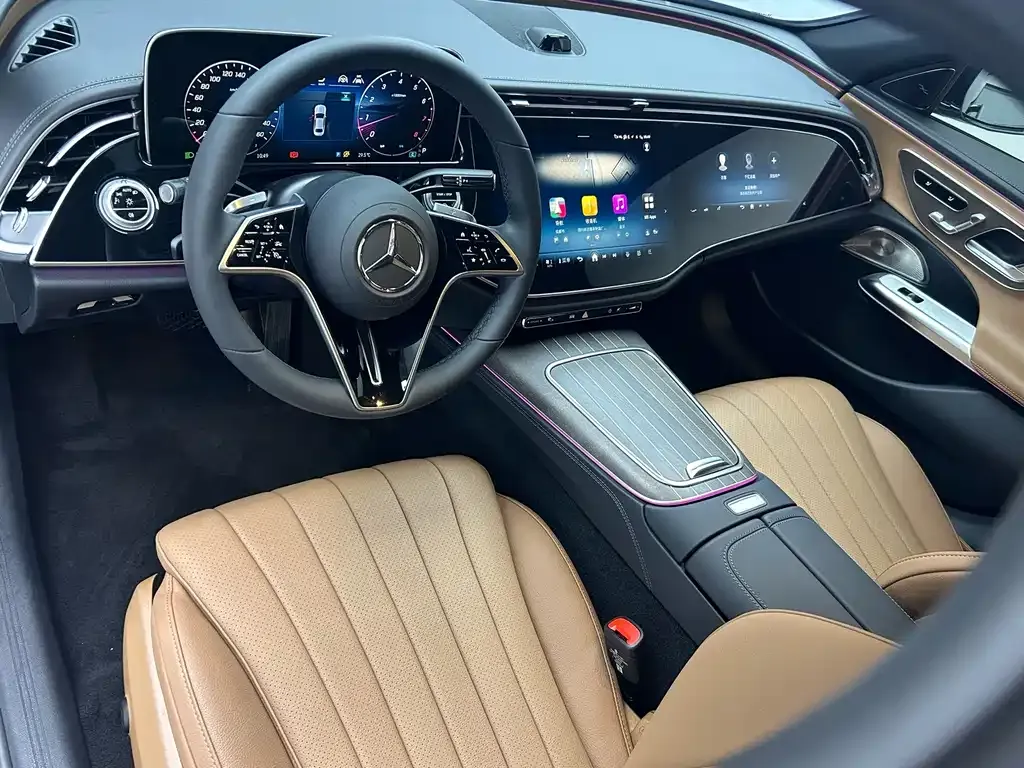 Mercedes-Benz E-Class — фото 10