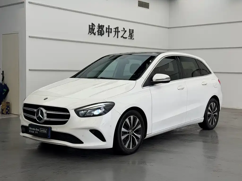 Mercedes-Benz B-Class — фото 1