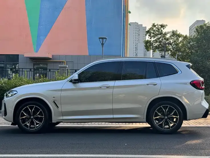 BMW X3 — фото 10