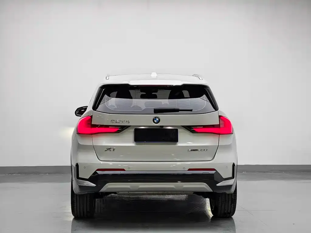 BMW X1 — фото 2