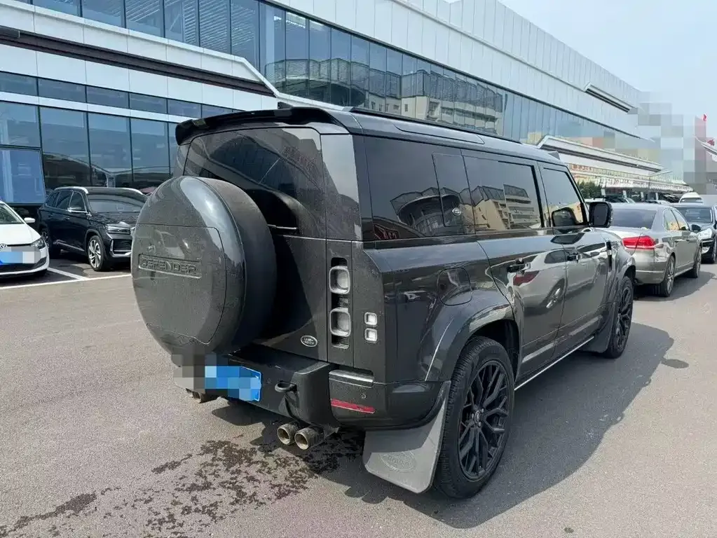 Land Rover Defender — фото 8