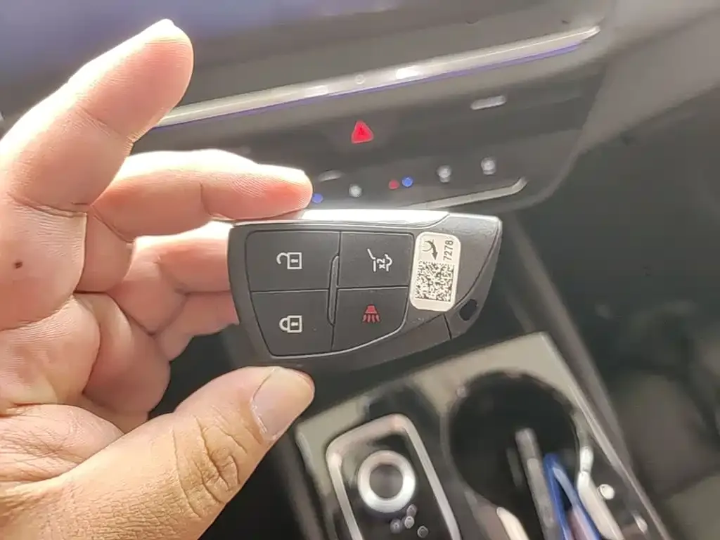 Buick Envision Plus — фото 5