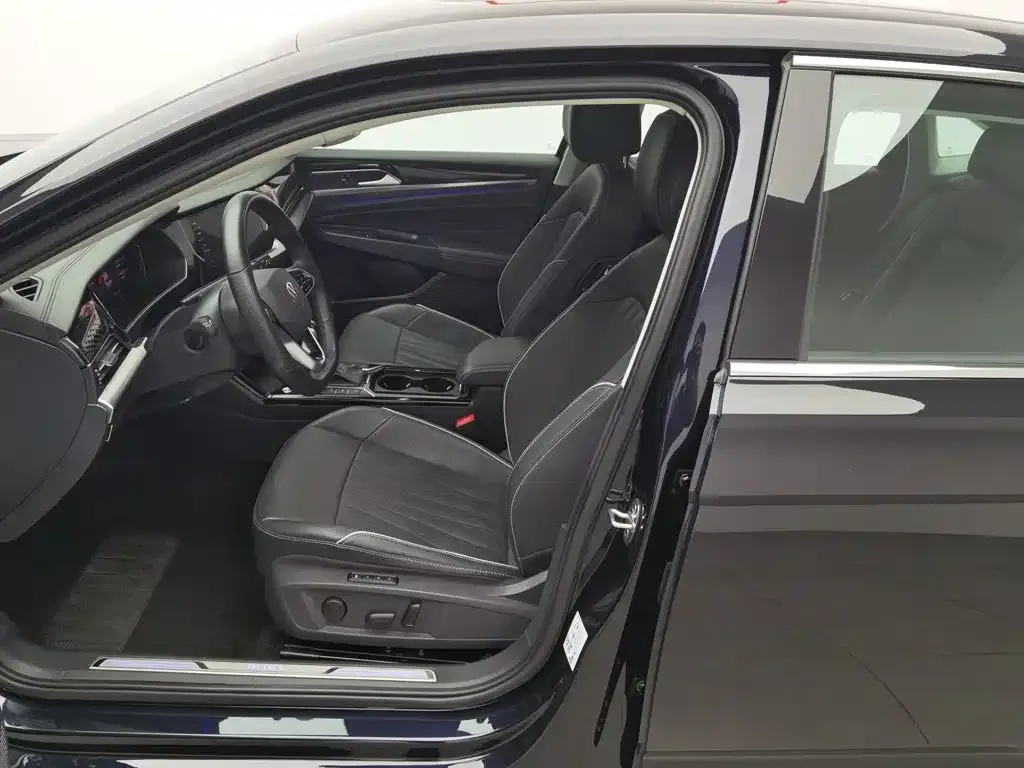 Volkswagen 帕萨特插电混动 — фото 9