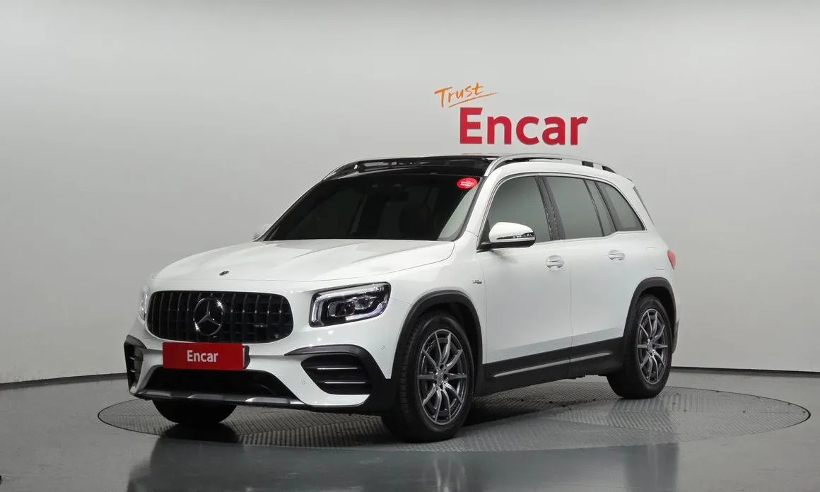 Mercedes-Benz GLB-Class — фото 1