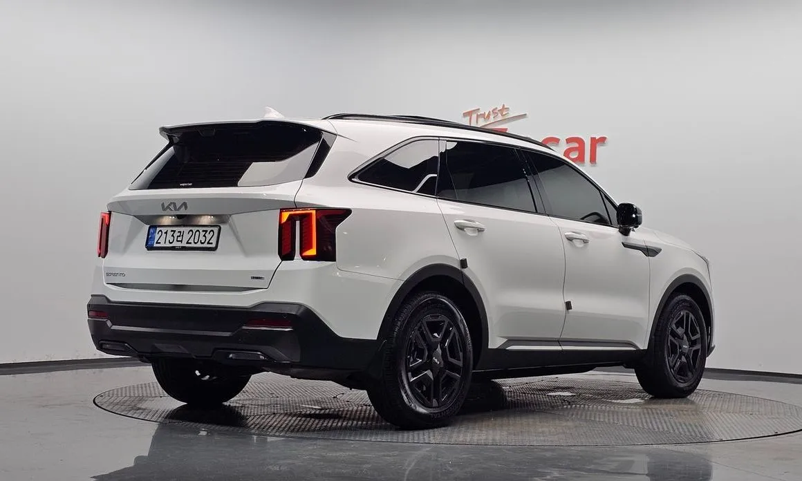 Kia Sorento — фото 4