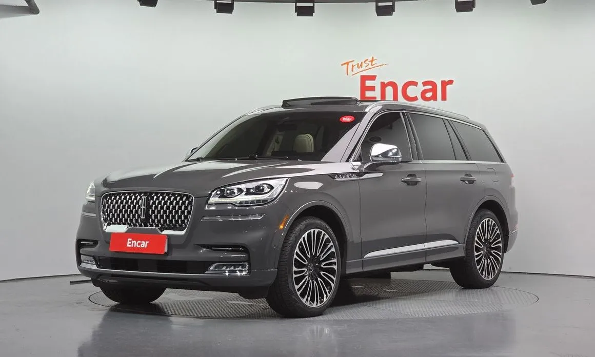 Lincoln Aviator — фото 1
