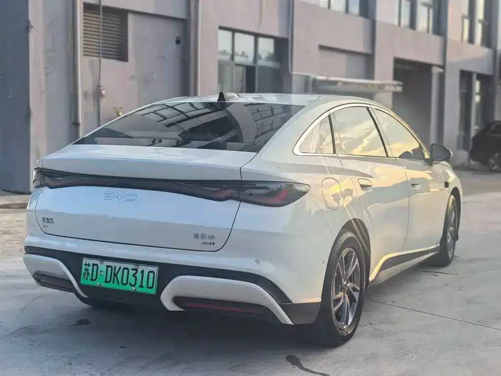 BYD Seal 06 — фото 10