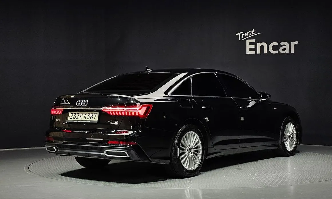 Audi A6 — фото 5