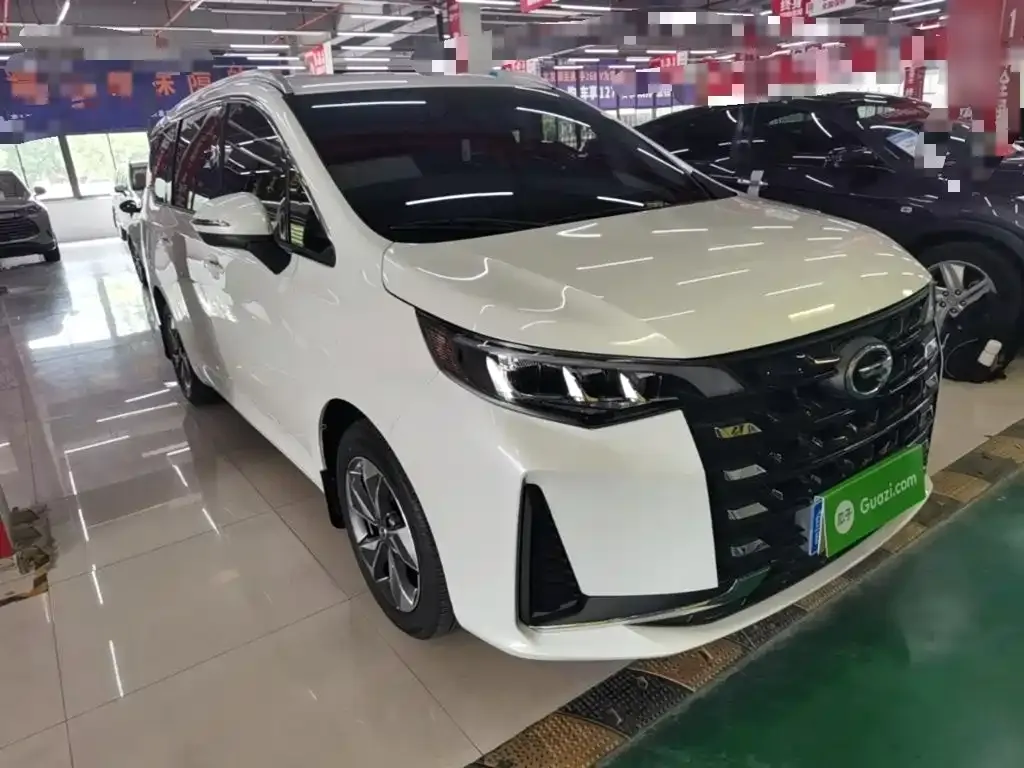 GAC Motor Trumpchi M6 — фото 10