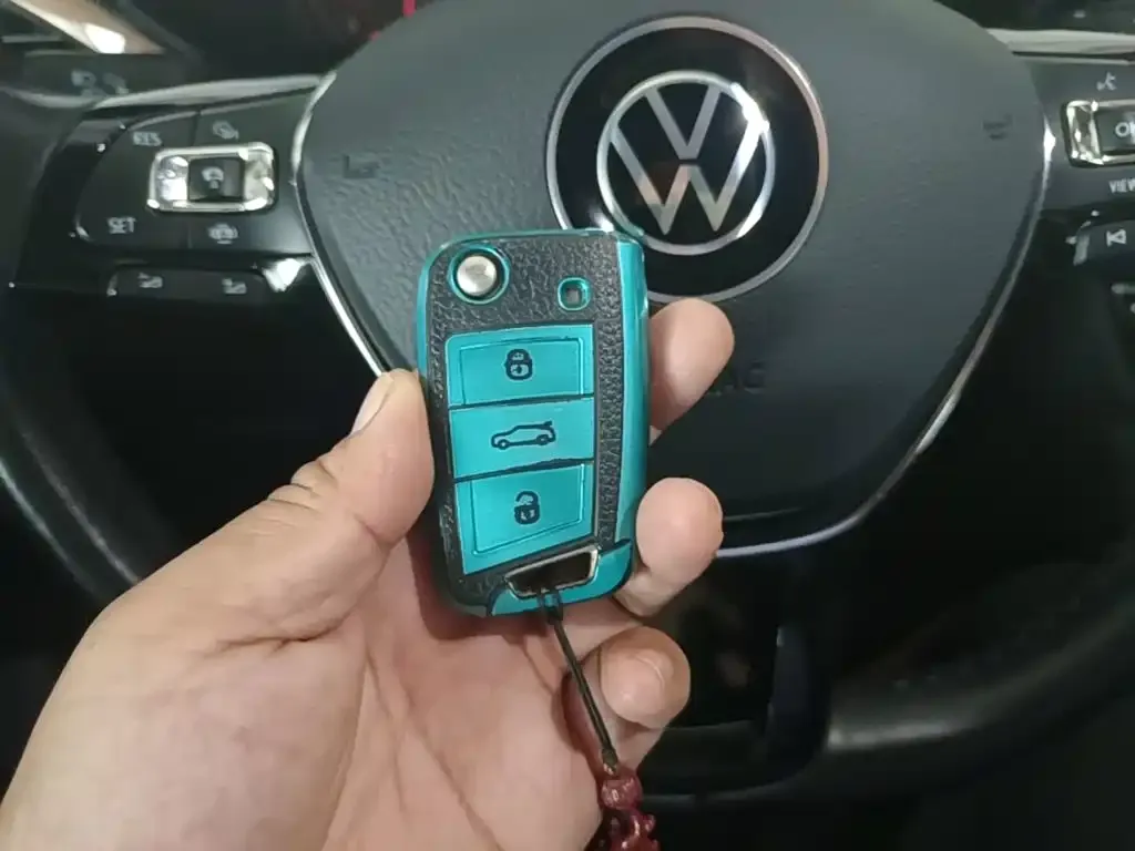 Volkswagen Tharu — фото 3