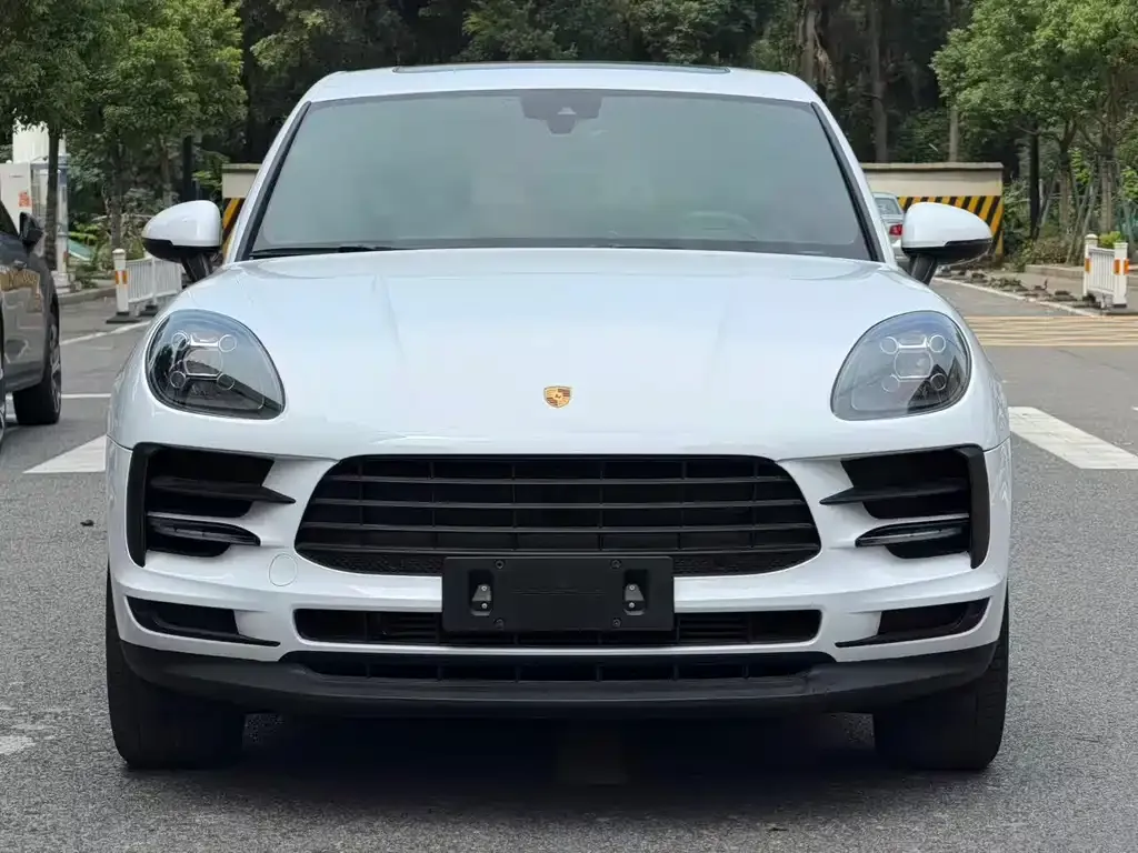 Porsche Macan — фото 7