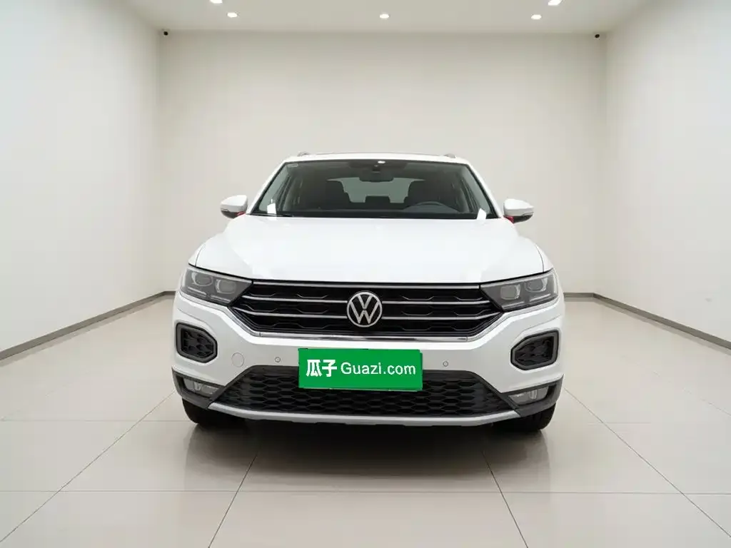 Volkswagen T-Roc — фото 4