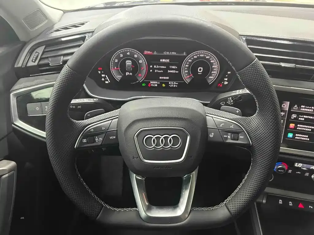 Audi Q3 — фото 3