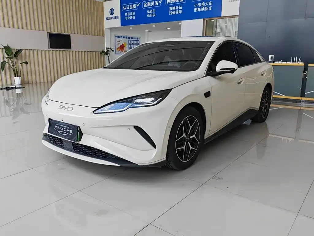 BYD Seal 06 — фото 1