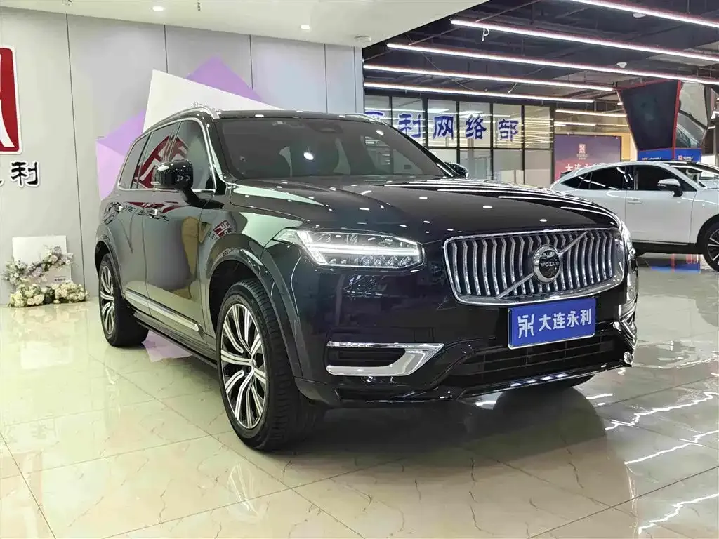 Volvo XC90 — фото 4