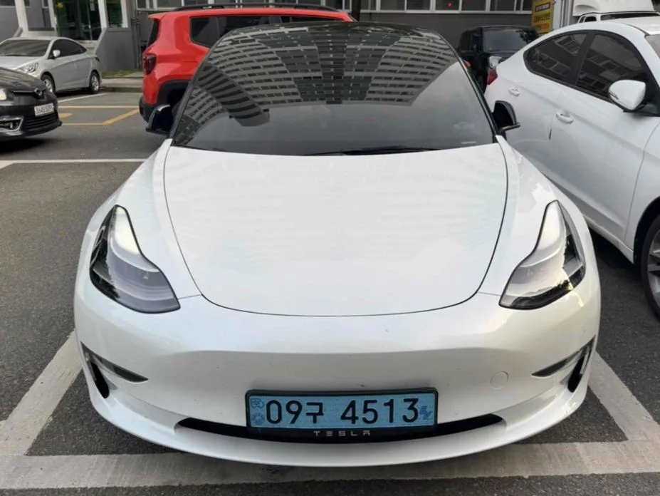Tesla Model 3 — фото 6