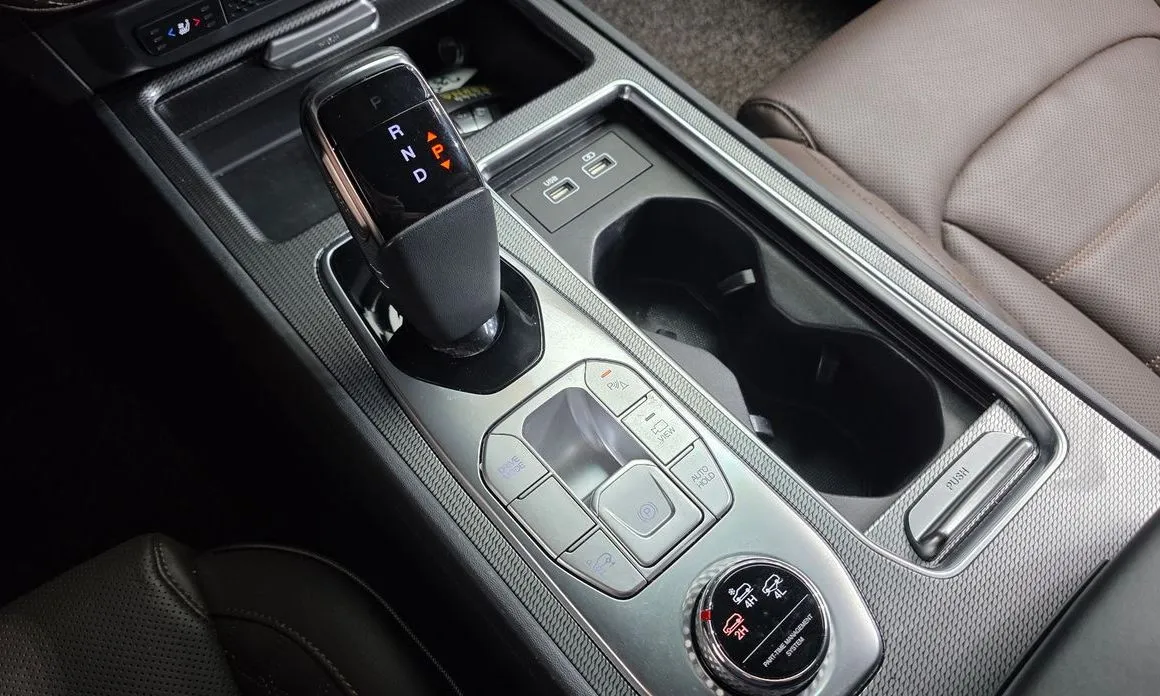 KG Mobility (Ssangyong) Rexton — фото 6