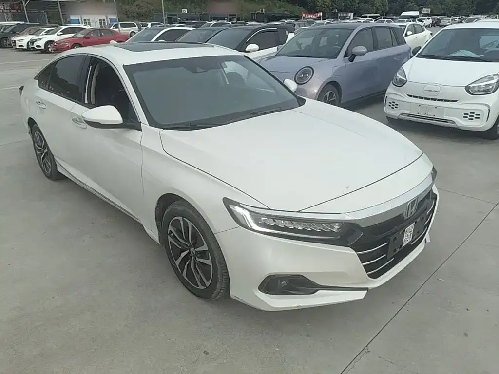Honda Accord — фото 6