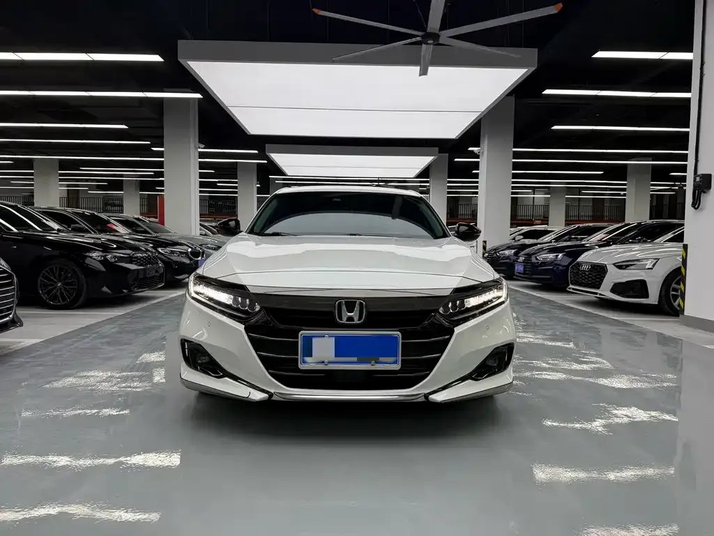 Honda Accord — фото 2